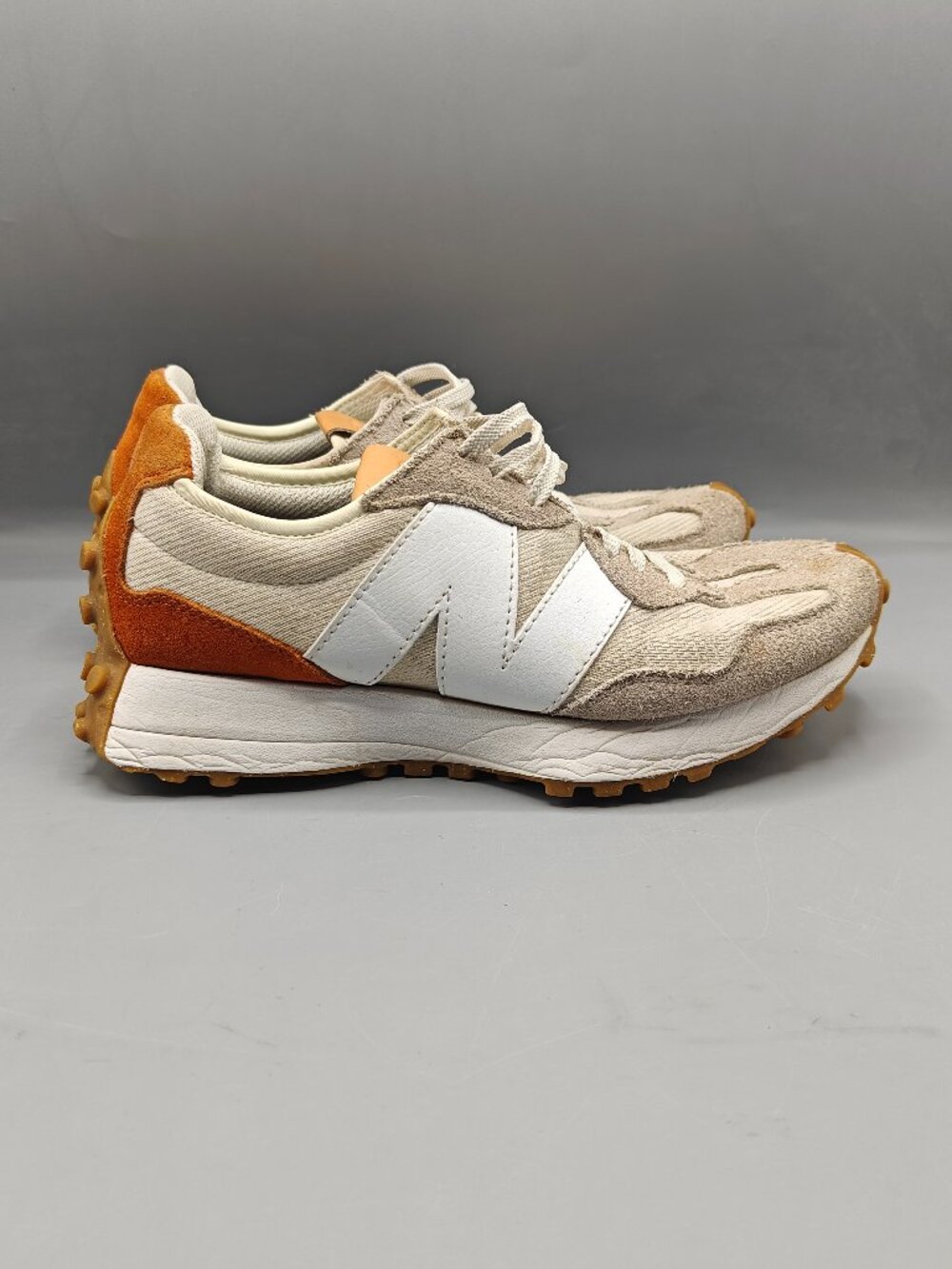 New Balance Sea Salt Rust Oxide Women's Size 8 B Suede Athletic Sneakers WS327RA